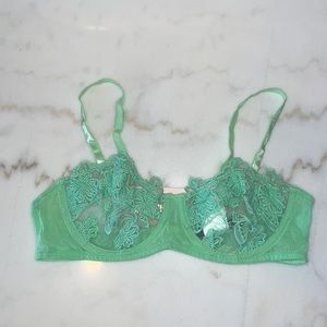 Missguided Green Lace Bra